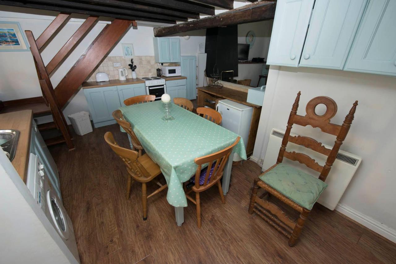 Buttercup Cottage هولت المظهر الخارجي الصورة